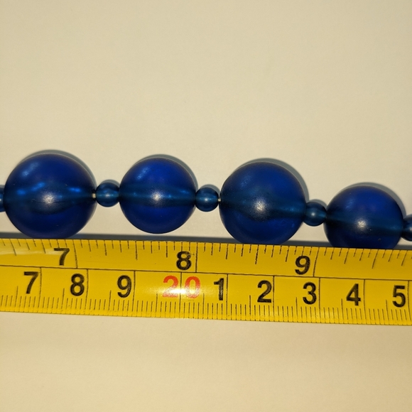 EVC COBALT BLUE LUCITE BUBBLE NECKLACE - Picture 3 of 8